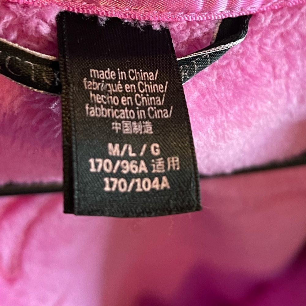 Victoria's Secret Plush Pink Robe - Picture 5 of 5